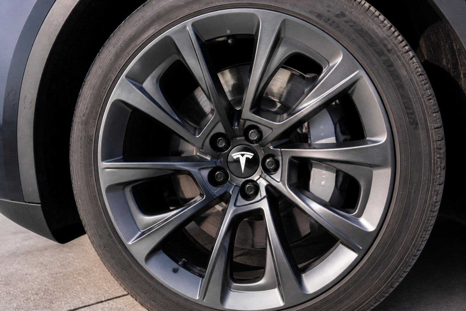 Shedding Unsprung Weight with High-End Forged Wheels