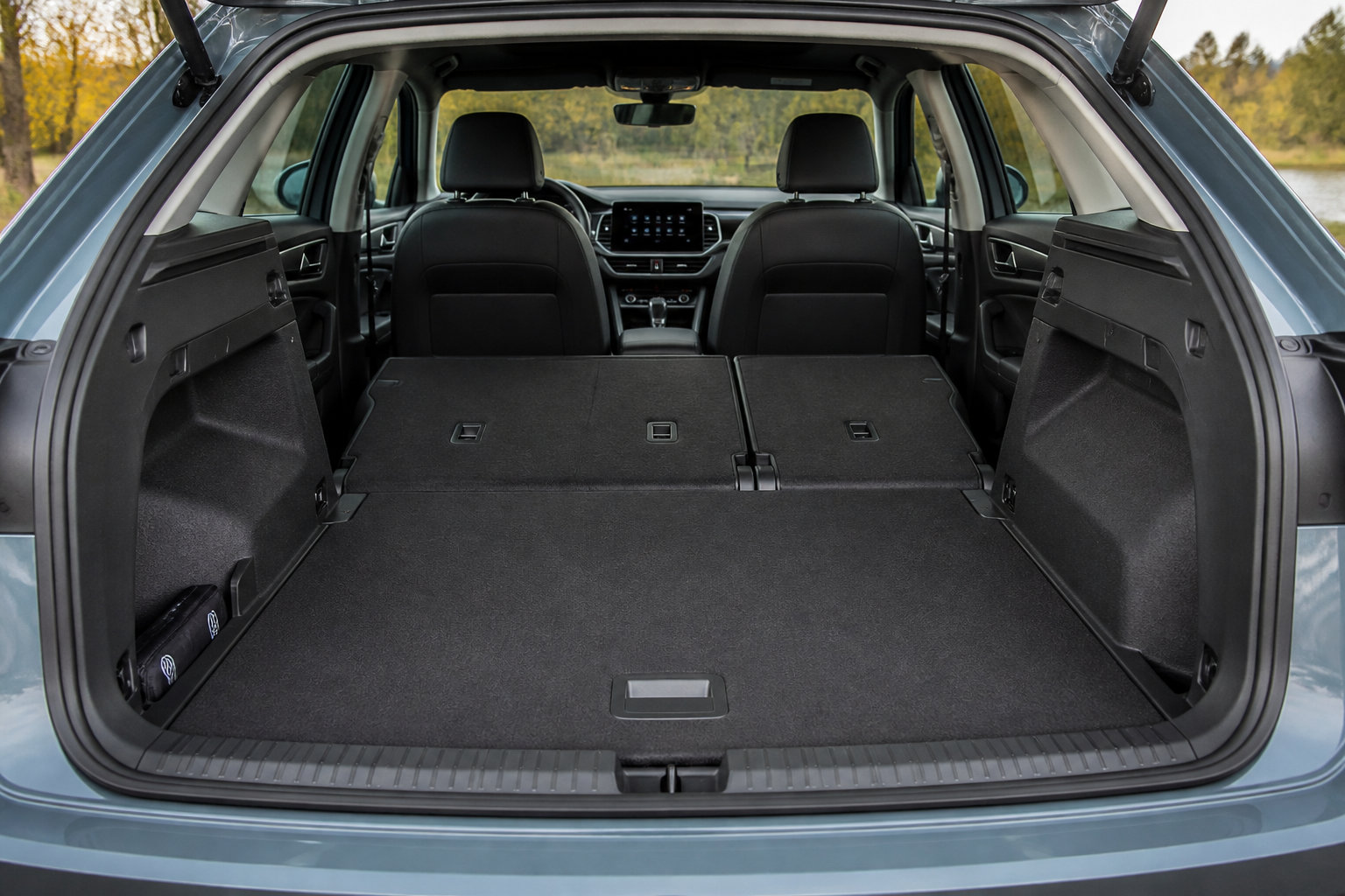 Five Seats and No Compromise: The Cargo Space Reality